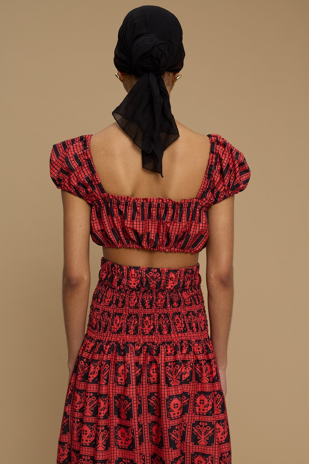 TOP DELOS (AMORGOS BIRD&FLORA BLACK/RED PRINT)