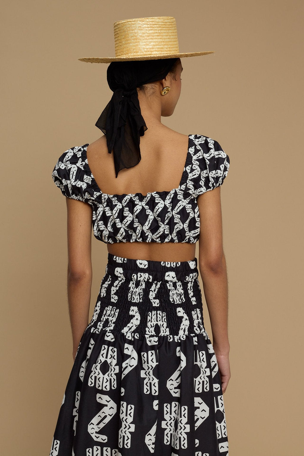 TOP DELOS (NAXOS CUSHION BLACK&WHITE PRINT)