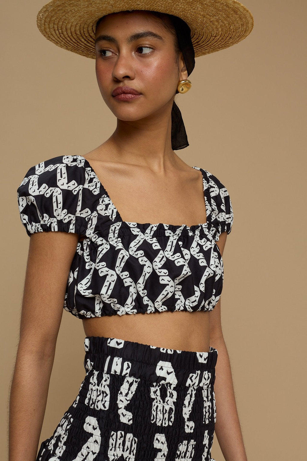 TOP DELOS (NAXOS CUSHION BLACK&WHITE PRINT)