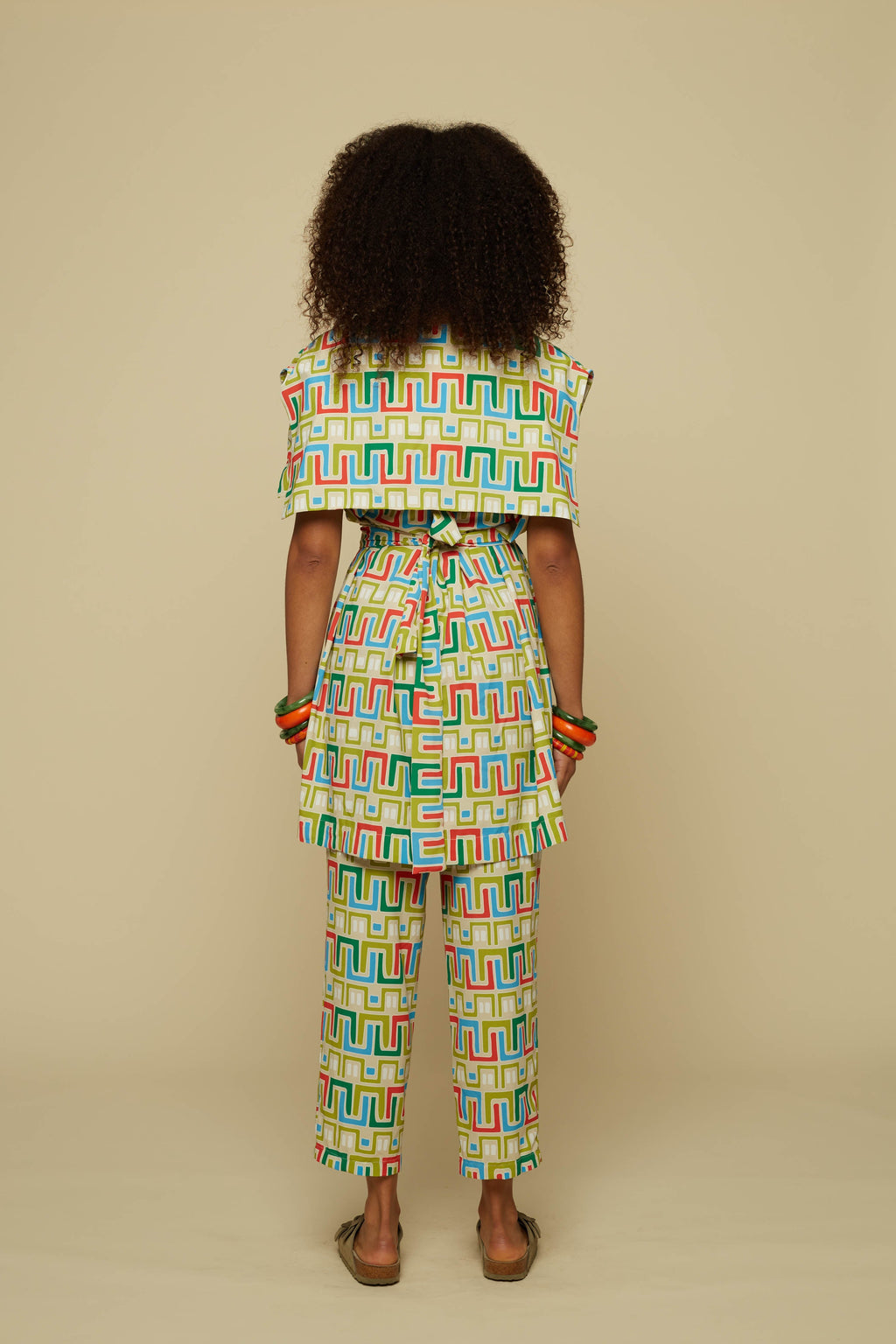 ANATHEMA OVERCOAT (BEIGE ABSTRACT LABYRINTH PRINT)