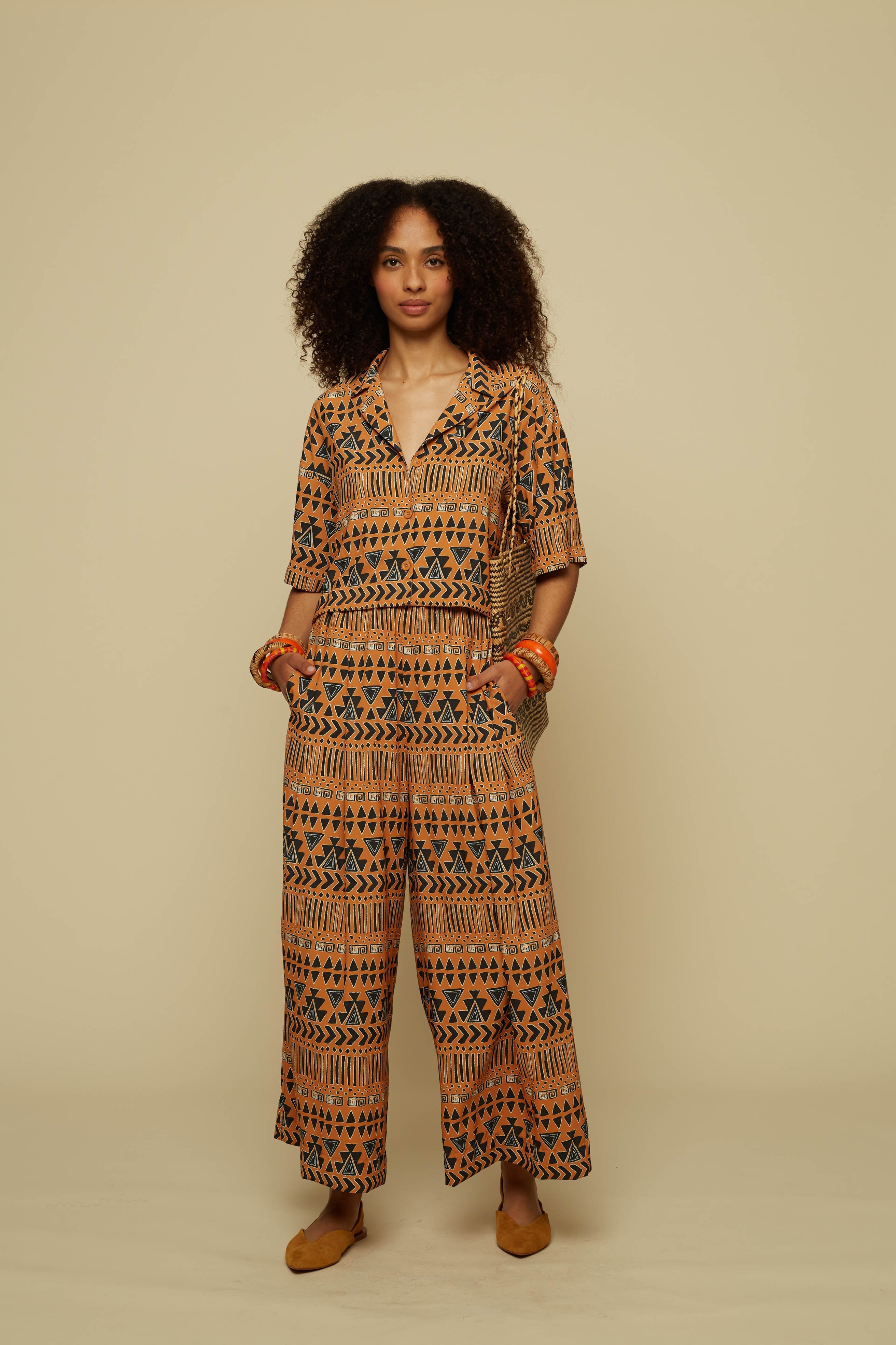 SCHEMA PANTS (BROWN ABSTRACT GEOMETRY PRINT)