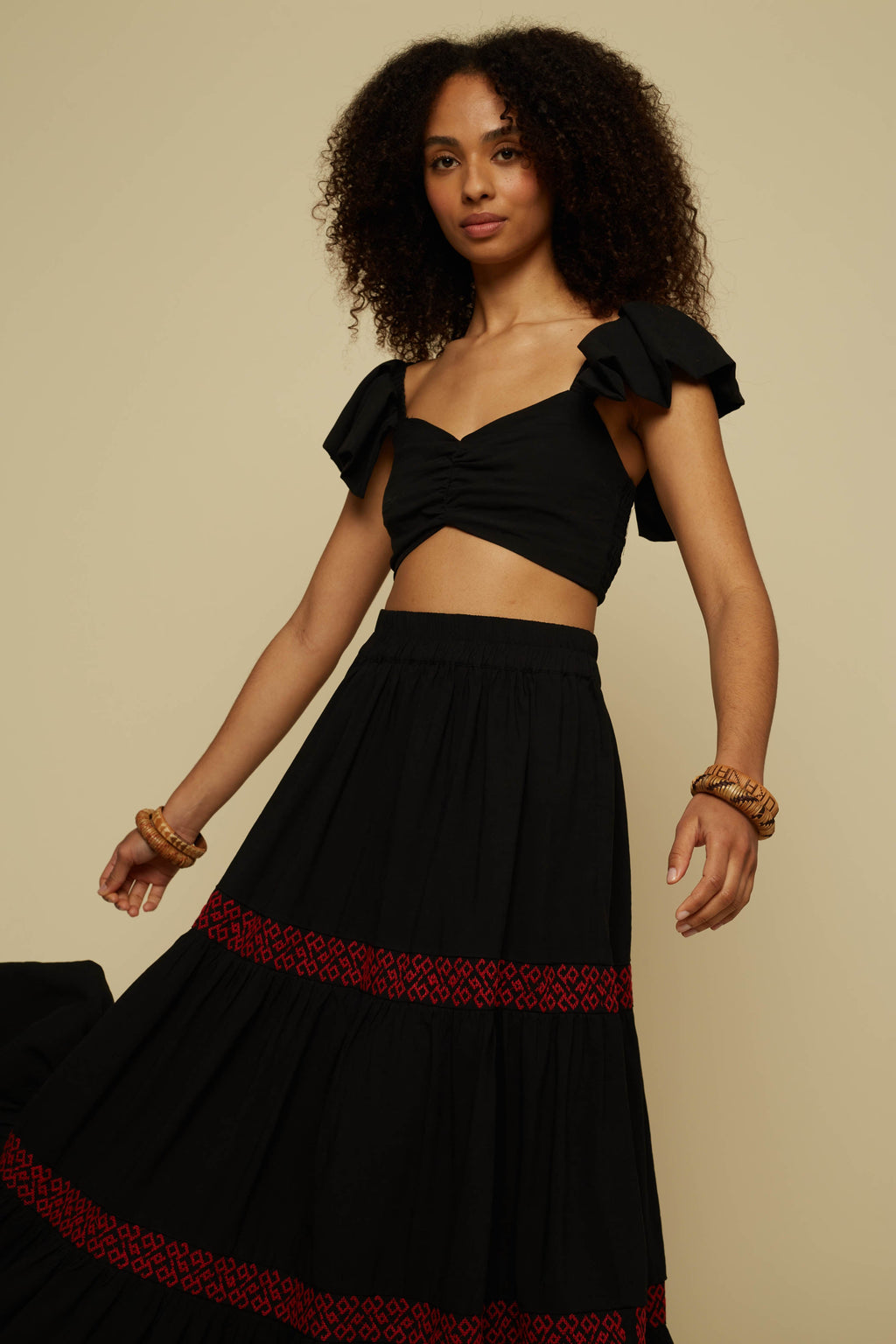 TECTON CROP TOP (BLACK)