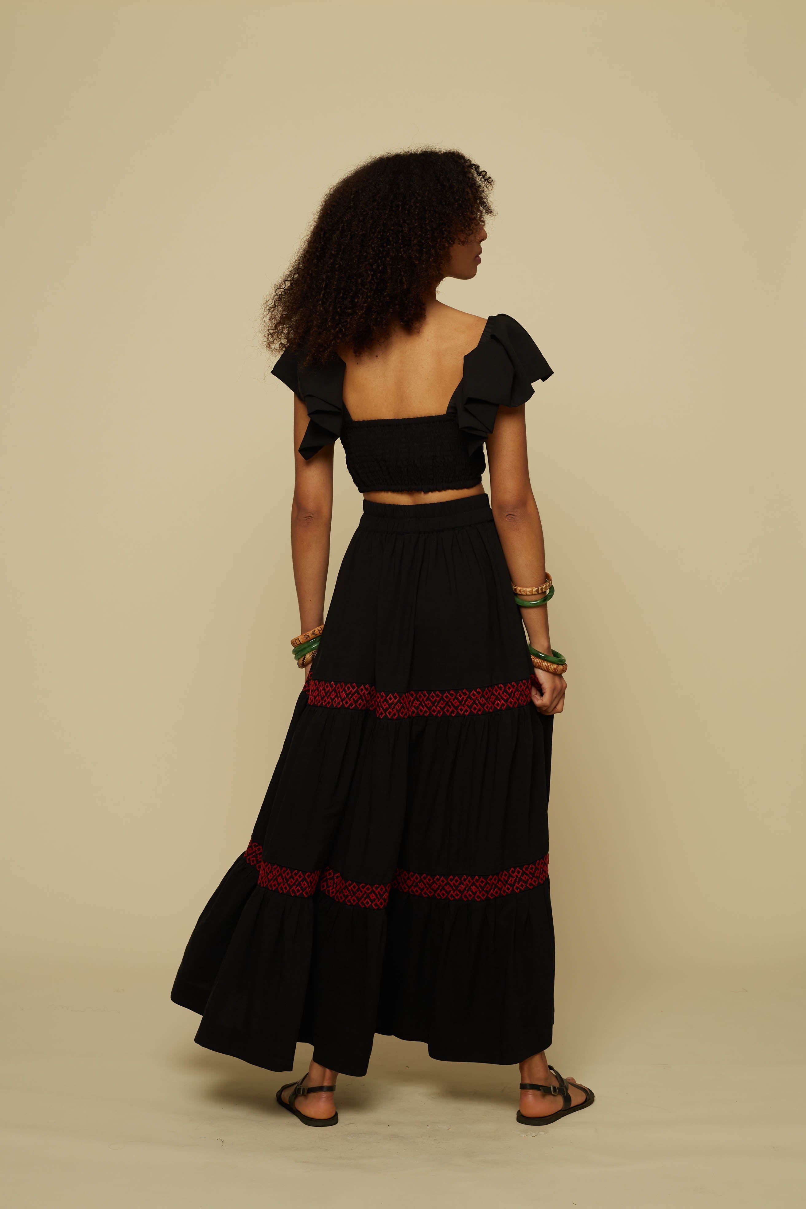 TECTON CROP TOP (BLACK)