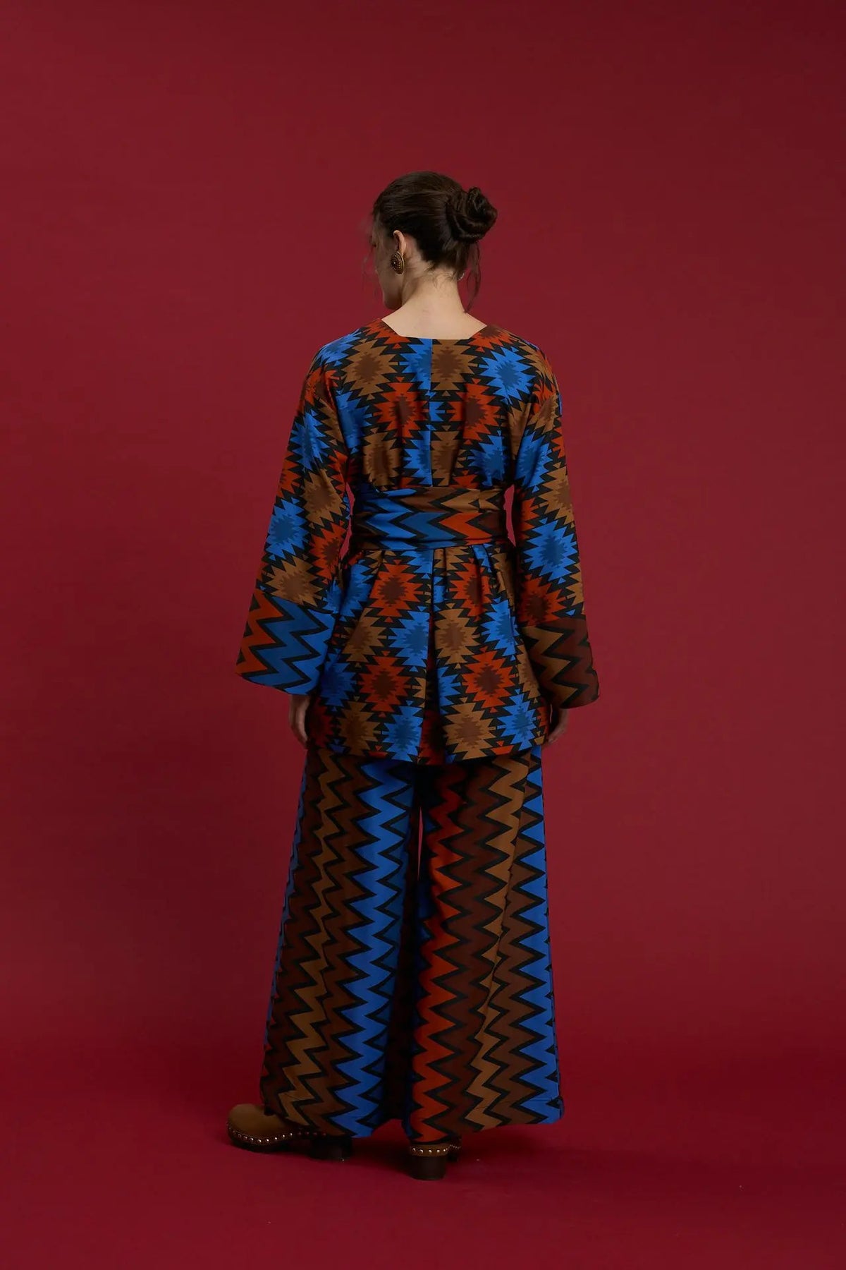 PANTS "THISANOS" (LAFKOS CHEVRON BLACK PRINT)