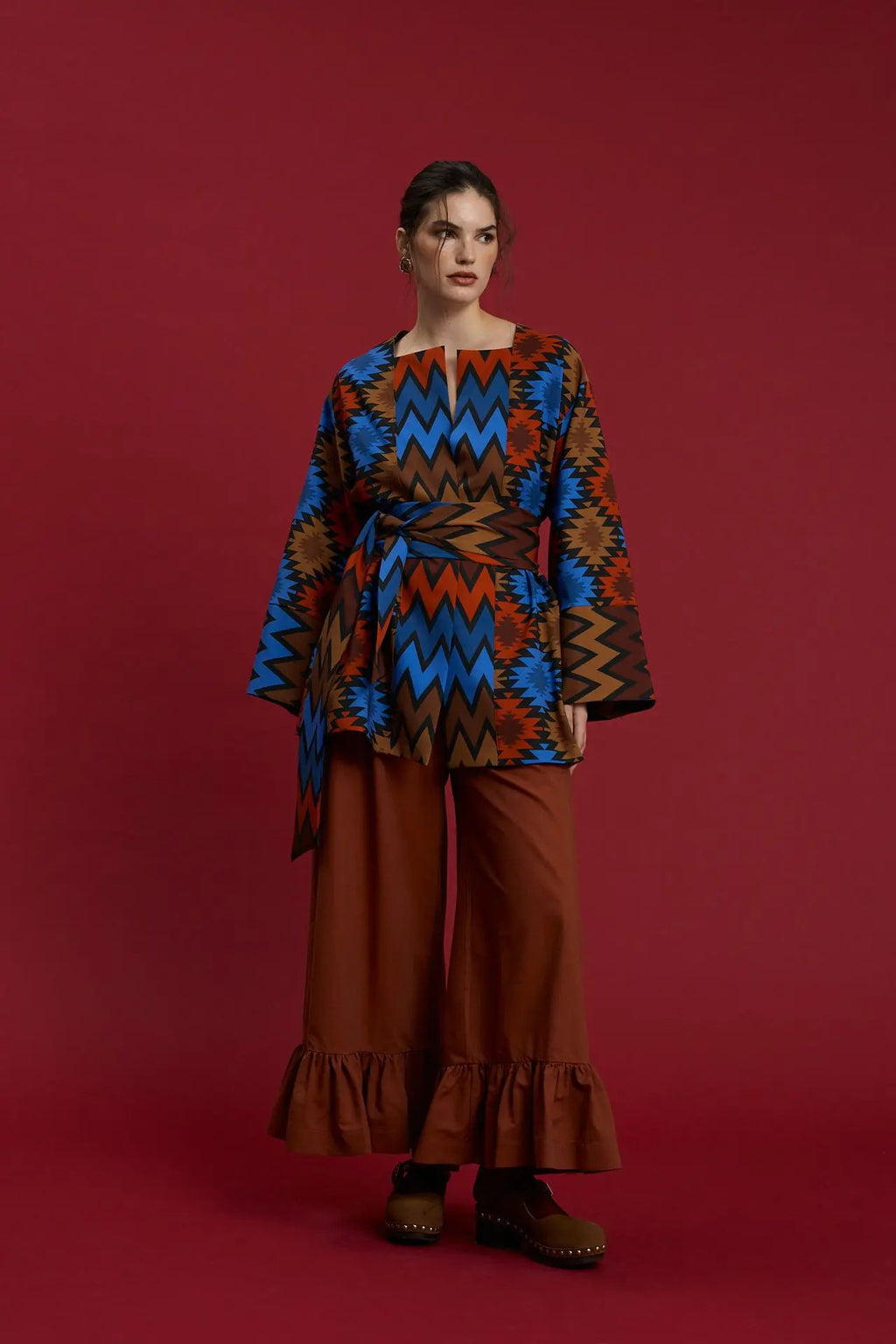 PANTS "TYRNAVOS" (BROWN)