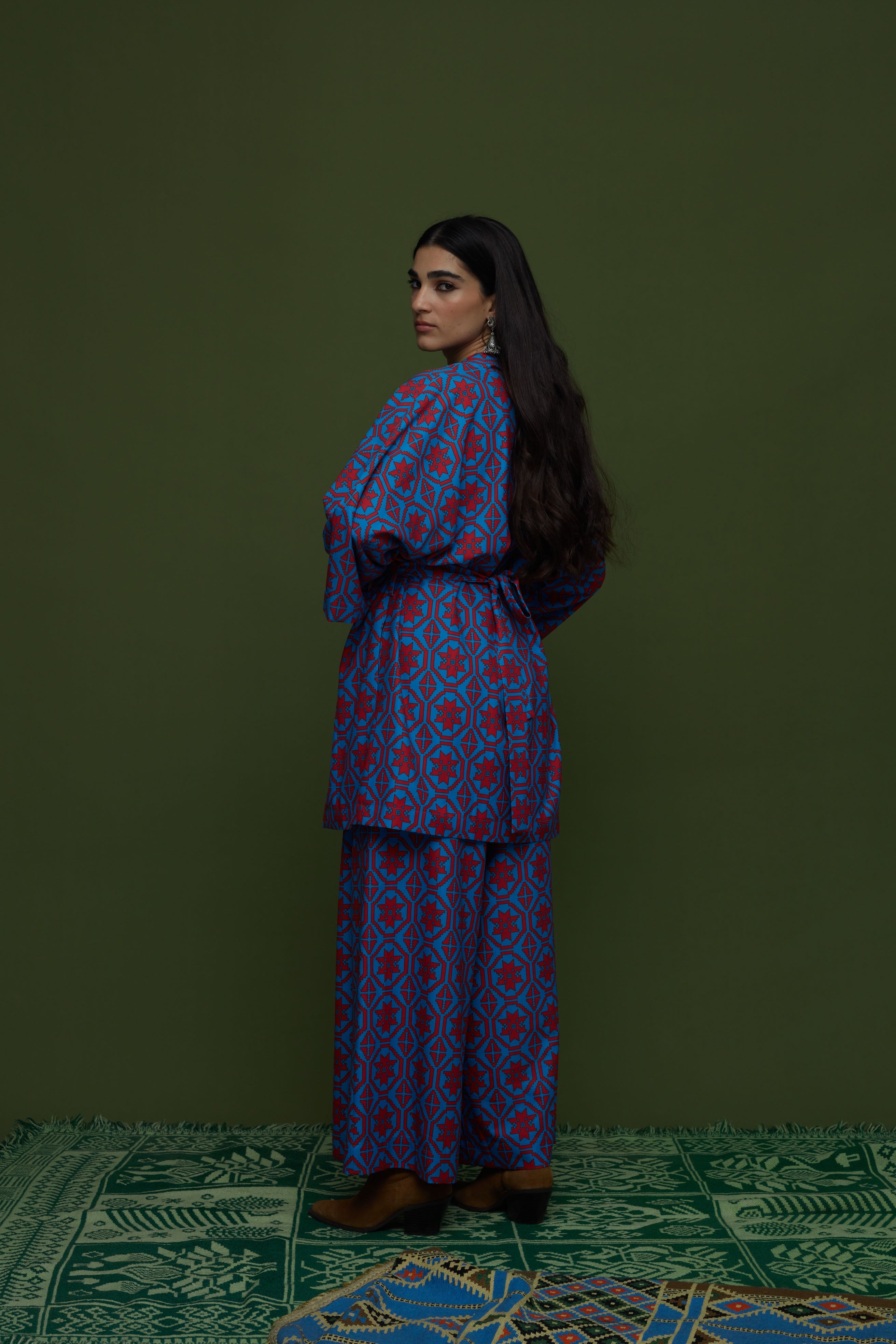SAITA PANTS (TSAKONIA BLUE&RED PRINT)